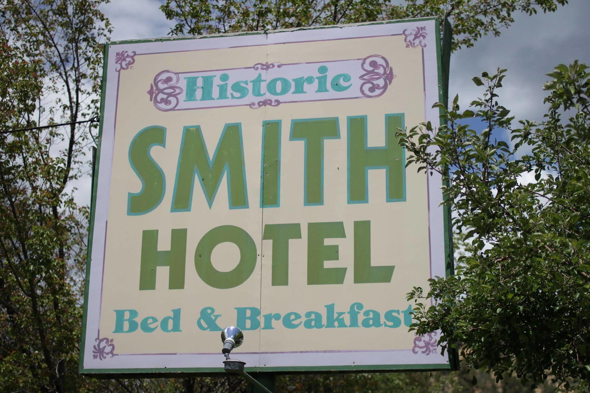Historic Smith Hotel B&B غلينديل المظهر الخارجي الصورة
